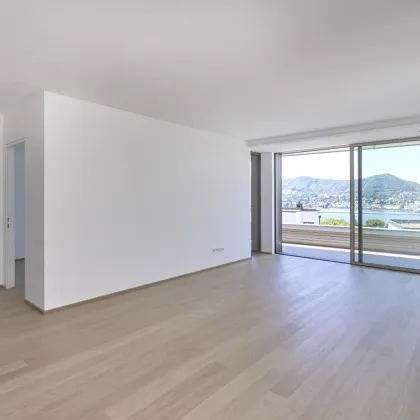 Panorama Living - Luxuriöse 2 Zimmer Wohnung mit Traum Seeblick!! - Bild 3