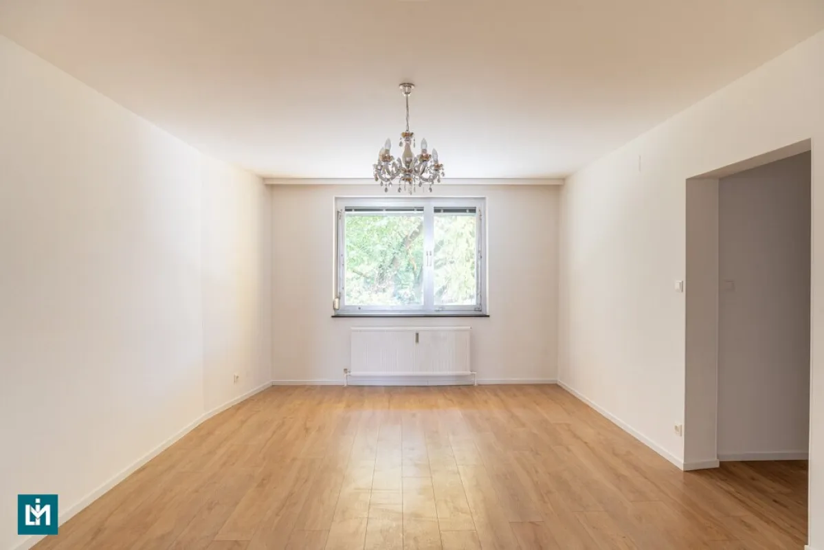 HOCHWERTIGE 3 - ZIMMER WOHNUNG / NÄHE SCN - Bild 1