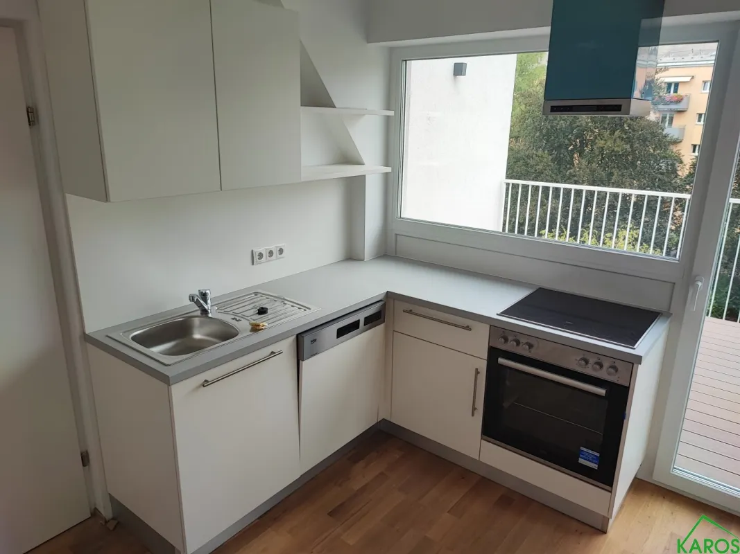 GEMÜTLICHE 2-ZIMMER-DACHGESCHOSS-WOHNUNG! - Bild 1