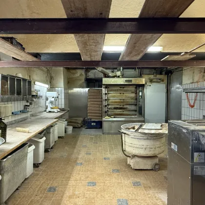 BETRIEBSBEREITE BACKSTUBE SAMT VERKAUFSRAUM FÜR BÄCKER UND KONDITOREN - Bild 2