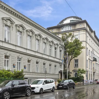 Dachgeschossmaisonette mit unglaublicher Aussicht in Bestlage - Bild 2