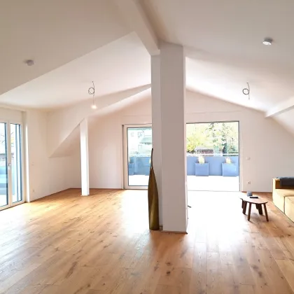 ON TOP - Extravagante 4-Zimmer-Wohnung mit XXL-Dachterrasse - Edelneubau Wals-Grünau - Bild 3