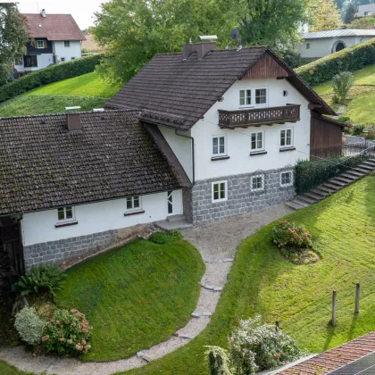 Ein- bzw. Zweifamilienwohnhaus in Aussichtslage mit schönem Garten - Bild 2