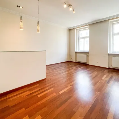 U4 PILGRAMGASSE: Altbauwohnung mit Balkon* im schön sanierten Altbau mit separater Küche Nähe Naschmarkt - Bild 2