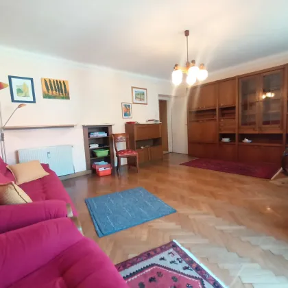Freundliche, helle schöne Wohnung mit Fernsicht in Graz - Bild 3