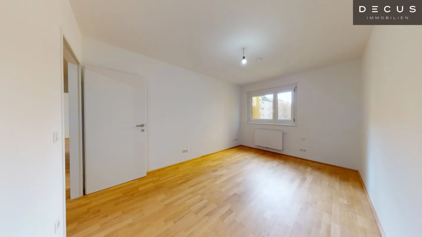 / LEOPOLDAUERSTRASSE / DREI ZIMMER / MIT FREIFLAECHE / NEUBAU / NAHE THERESA-TAUSCHER-PARK - Bild 1