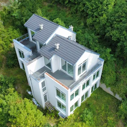 DIE UNVOLLENDETE SCHÖNHEIT  -  Doppelhaus-Rohbau mit Panoramablick in Toplage von Gießhübl - Bild 3