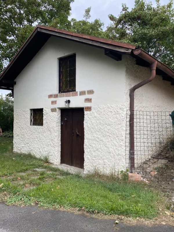 Idyllisches Kleinhaus mit Gewölbekeller in Neudorf im Weinviertel - Bild 1