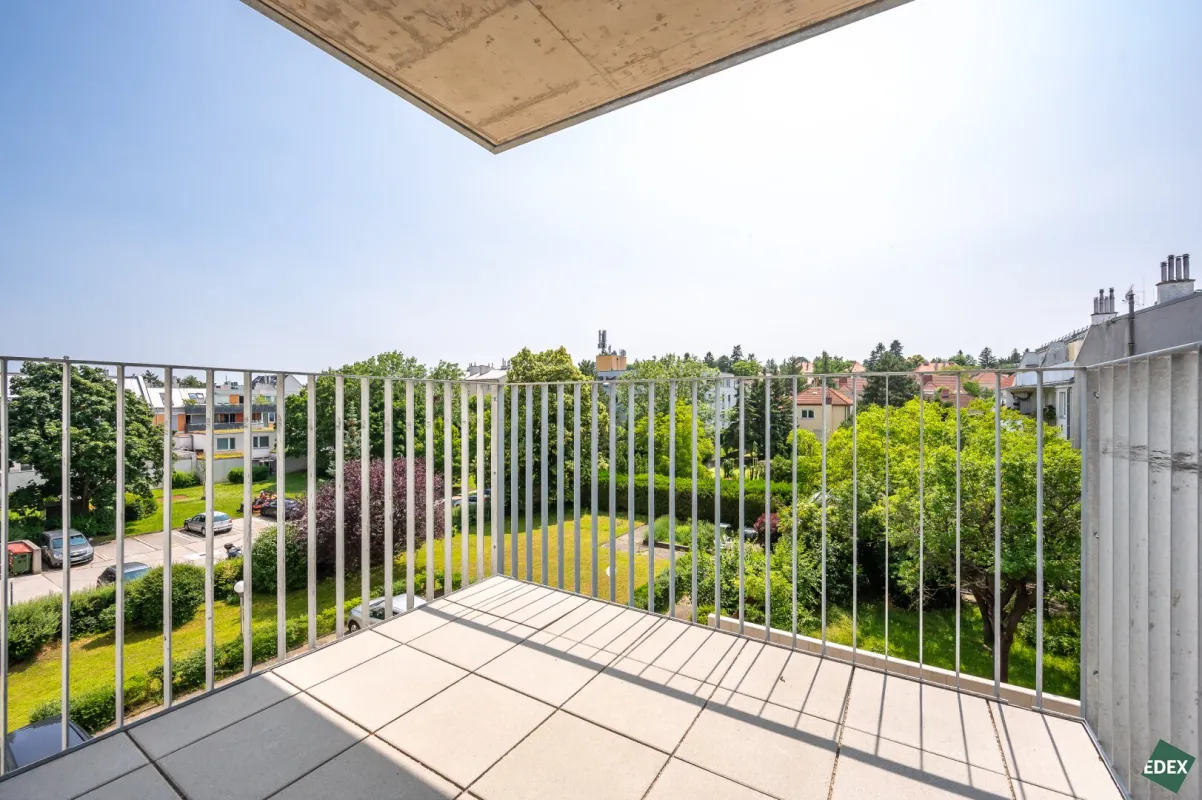 ERSTBEZUG: Optimale 3-Zimmer-Wohnung mit Balkon - Bild 1