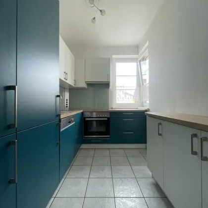 3-Zimmer-Wohnung mit Balkon & Tiefgaragenplatz – Toplage im Zentrum von Leobersdorf - Bild 3