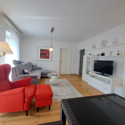 Attraktive 3-Zimmer-Wohnung mit Terrasse in zentrumsnaher Lage - wie neu! - Bild 2
