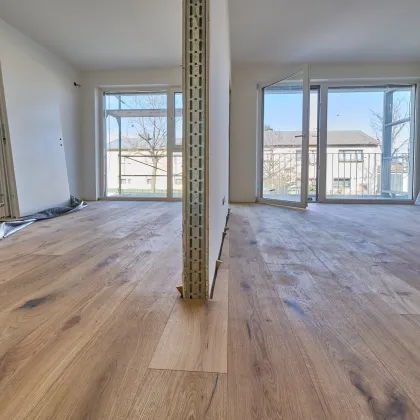 ‼️ AKTION ‼️ ++ 19 EIGENTUMSWOHNUNGEN ++ SCHLÜSSELFERTIG ++ URBAN + NATUR ++ ZWISCHEN SEESTADT UND LOBAU ++ 1220 WIEN ++  ++ BALKON / TERRASSE / LOGGIA / GARTEN / KELLER ++ 2–4 ZIMMER ++ - Bild 2