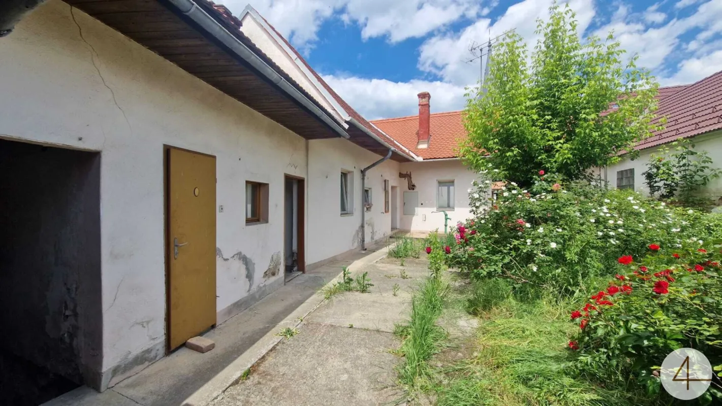 Einfamilienhaus, Haugsdorf, Miete oder  Kauf  ZUM SANIEREN - Bild 1