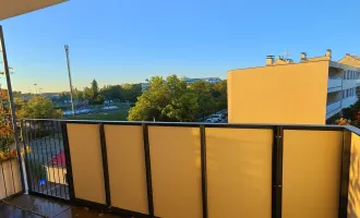Ab Oktober: Schöne 2-Zimmer-Wohnung mit Balkon direkt bei der U3