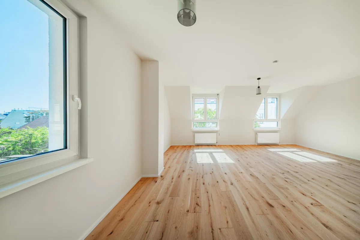 WOHNEN MITTEN IM VIERTEN - Urbane Lebensqualität in Zentrumsnähe - Großzügige Maisonette-Wohnung - Moderne Ausstattung - Bild 1