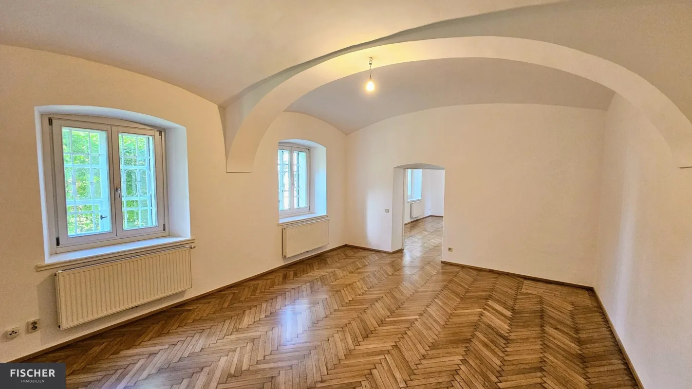 Stilvolle Büroflächen in historischem Altbau! - Bild 1