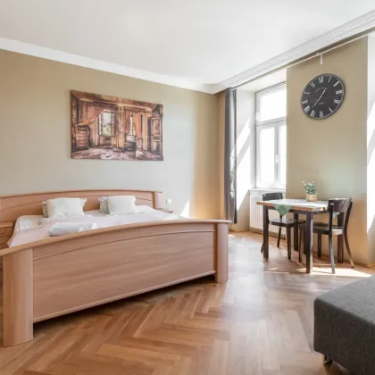 3-Zi.-Altbauwohnung mit zukünftiger Terrasse! SELTENHEIT! - Bild 2