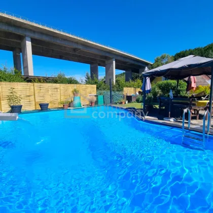 KAPITALANLAGE in PRESSBAUM: Charmantes Haus mit großem Pool - Bild 3