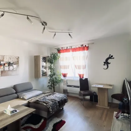 Günstige Dreizimmerwohnung in zentraler Lage - Bild 2