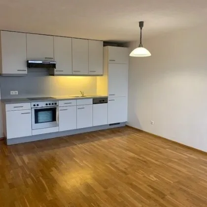 Charmante 2-Zimmerwohnung mit Loggia in Bregenz zu vermieten! - Bild 3