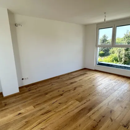 Bezugsfertig! 5-Zimmer-Designhaus mit Garten & Dachterrassen - Bild 2
