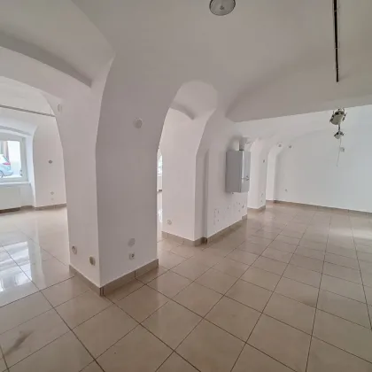360° TOUR / Multifunktional nutzbares Geschäftslokal/Büro in sehr guter Lage des 7. Bezirks - Bild 3