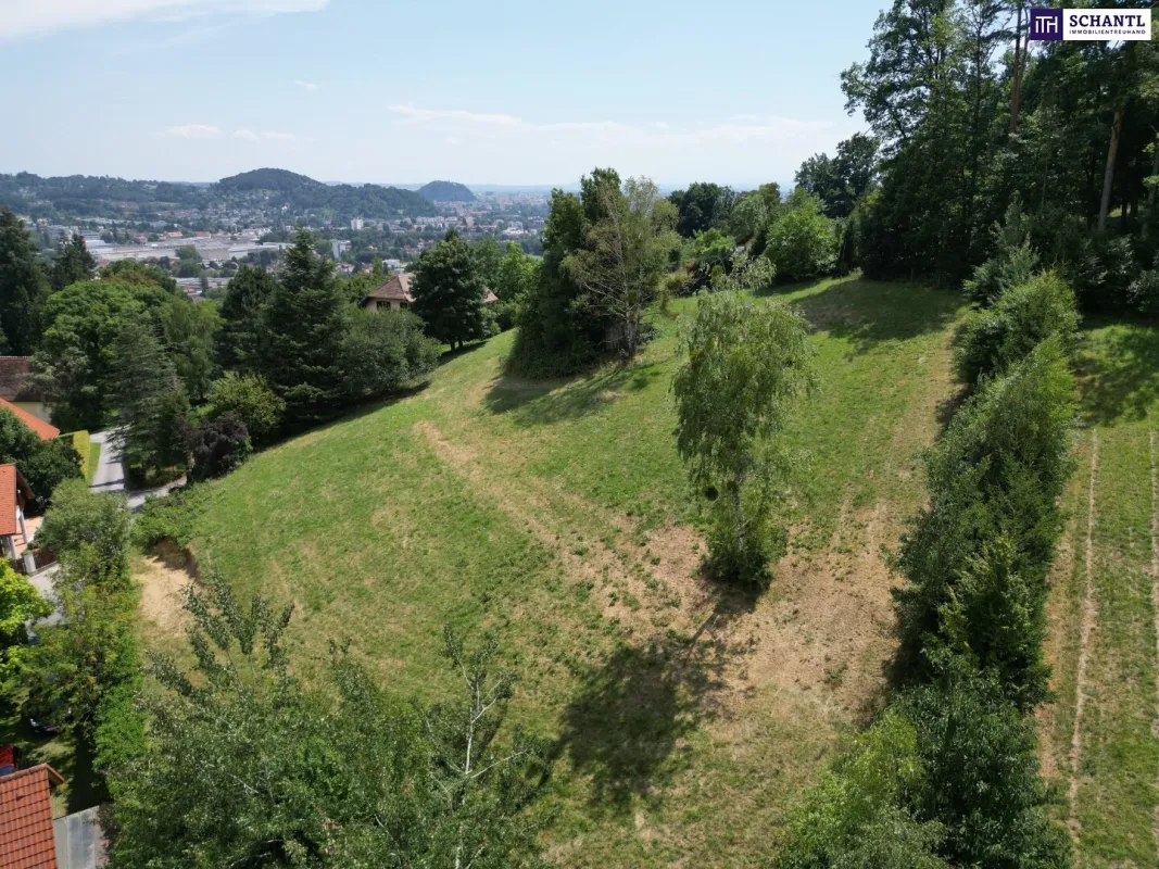 EINMALIGE GELEGENHEIT! TRAUMHAFTER BAUGRUND Graz-St. Veit in absoluter Ruhelage! In einer Sackgasse gelegen und von der grünen Natur umgeben - SENSATIONELLER AUSBLICK! Jetzt anfragen und Details anfordern! - Bild 1