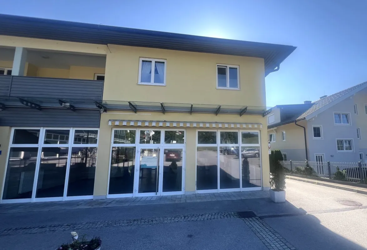 Geschäftslokal in Top Lage in Zell am Moos - Bild 1