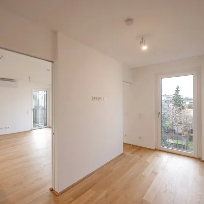 EDUART-Die Kunst des Wohnens: Hochwertiger 2-Zimmer ZWEITBEZUG mit ca. 3m² Loggia! (6/5) VERFÜGBAR AB DEZEMBER! - Bild 2