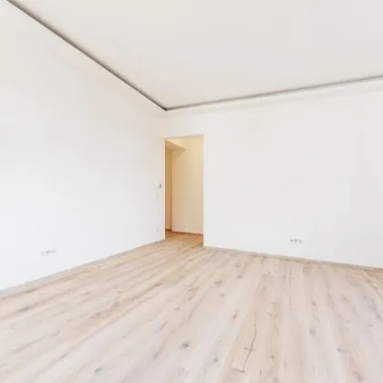 Wunderschöner Altbau mit Modernen Stil - Bild 2