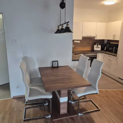 Traumhafte moderne 2-Zimmerwohnung im Seepark mit seitlichem Seeblick zu vermieten - VÖSENDORF - Bild 3