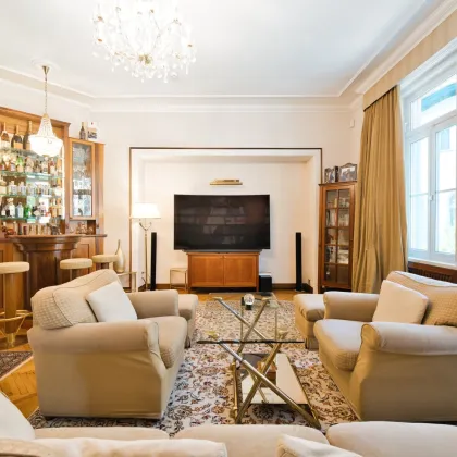 Lebensqualität mit Charakter: Wohnen und Arbeiten in einer Altbau-Villa mit grünem Rückzugsort - Bild 2
