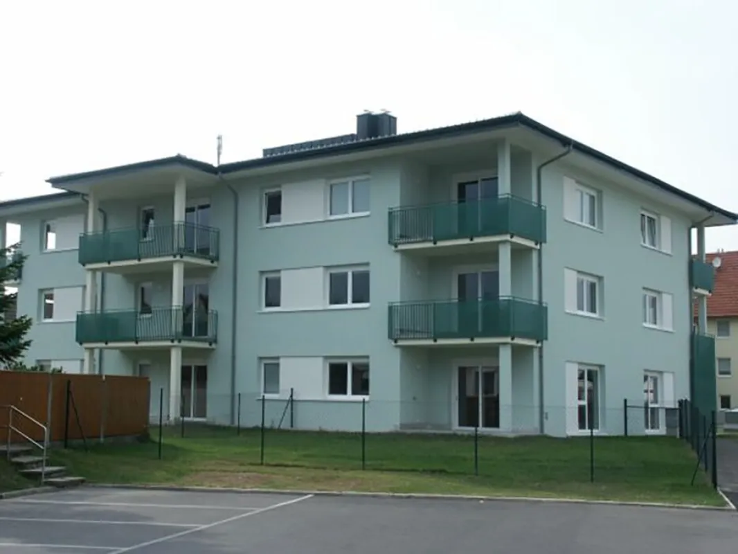 BETREUBARES WOHNEN: Gartenwohnung mit Terrasse - Bild 1