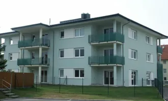 BETREUBARES WOHNEN: Gartenwohnung mit Terrasse