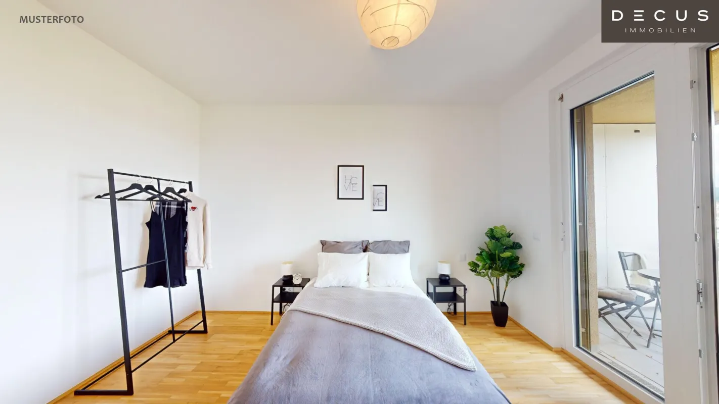 | GEMÜTLICHE & MODERNE 2 ZIMMER- WOHNUNG | MIT SONNIGEM BALKON | 1. MONAT MIETFREI | 5. ETAGE | SEHR GUTE VERKEHRSANBINDUNG | REININGHAUSPARK | NÄHE FH JOANNEUM - Bild 1