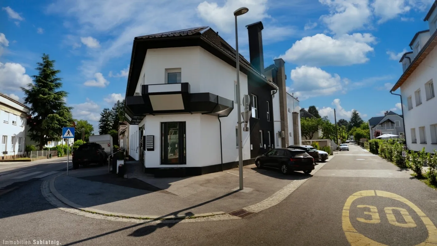 !!!PREISREDUZIERT!!! HOHE RENDITE durch RB&B-Vermietung - Kernsaniertes Zinshaus in Top-Lage! - Bild 1