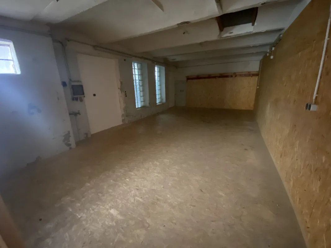 WERKSTATT / LAGER  - 70m2 mit WC und Wasser  in Flandorf - Bild 1