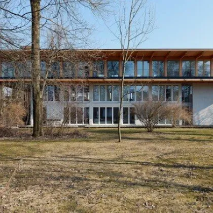 Das Traumbüro - komplette, oberste Etage, riesiger Balkon, tolle Architektur, Parkplätze - Bild 3