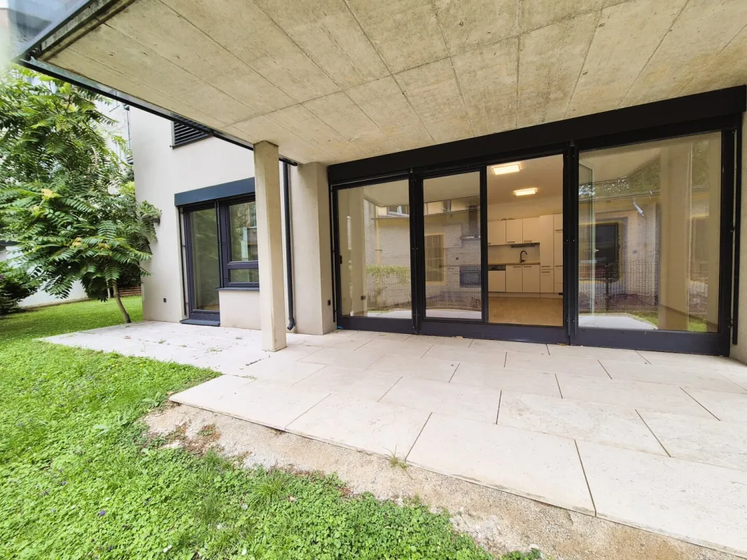 Charmante 2-Zimmer-Wohnung mit 2 Terrassen im Herzen von Graz, Nähe Uni! - Bild 1
