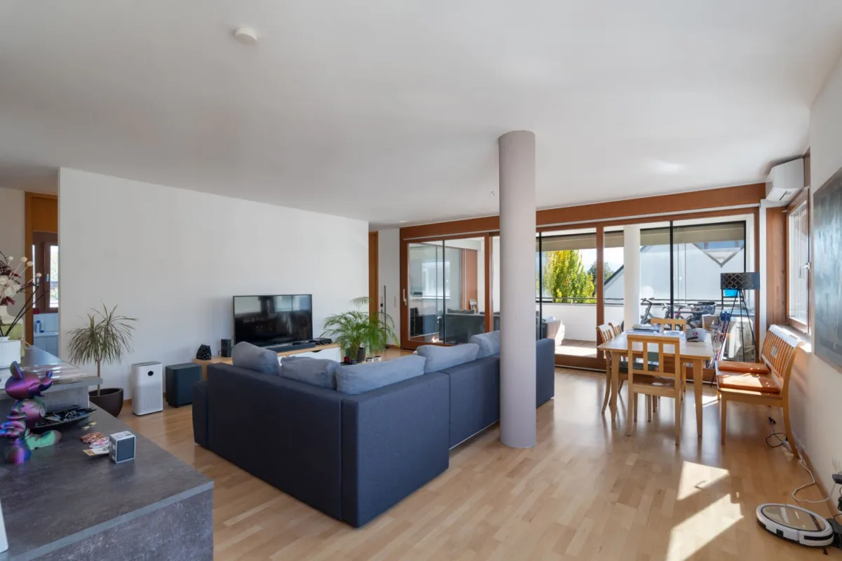 Lustenau: 4-Zimmer Wohnung mit über 130m² Wohnfläche! - Bild 1
