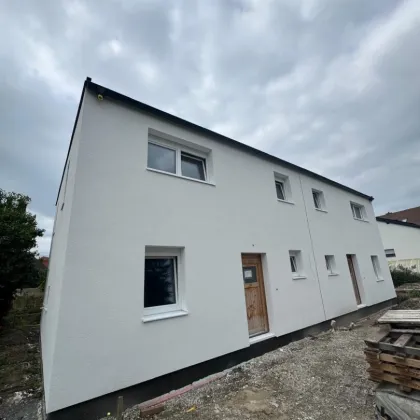 Traumhafter-Erstbezug in Wien: 5 Zimmer, Garten & moderne Ausstattung! Baurechtsgrund! - Bild 3