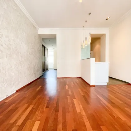Nähe U4 Pilgramgasse: 2 Zimmerwohnung in schön saniertem Altbau - Bild 2