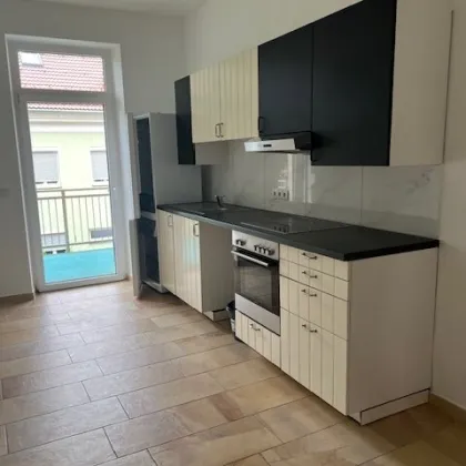 Wunderschöne 2-Zimmer-Wohnung mit großzügigem Balkon – Ihr neues Wohlfühlzuhause! - Bild 2