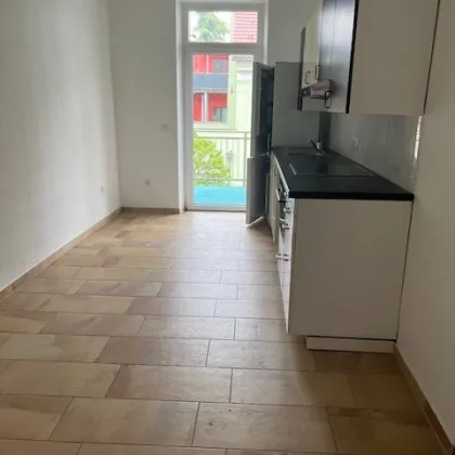 Wunderschöne 2-Zimmer-Wohnung mit großzügigem Balkon – Ihr neues Wohlfühlzuhause! - Bild 3
