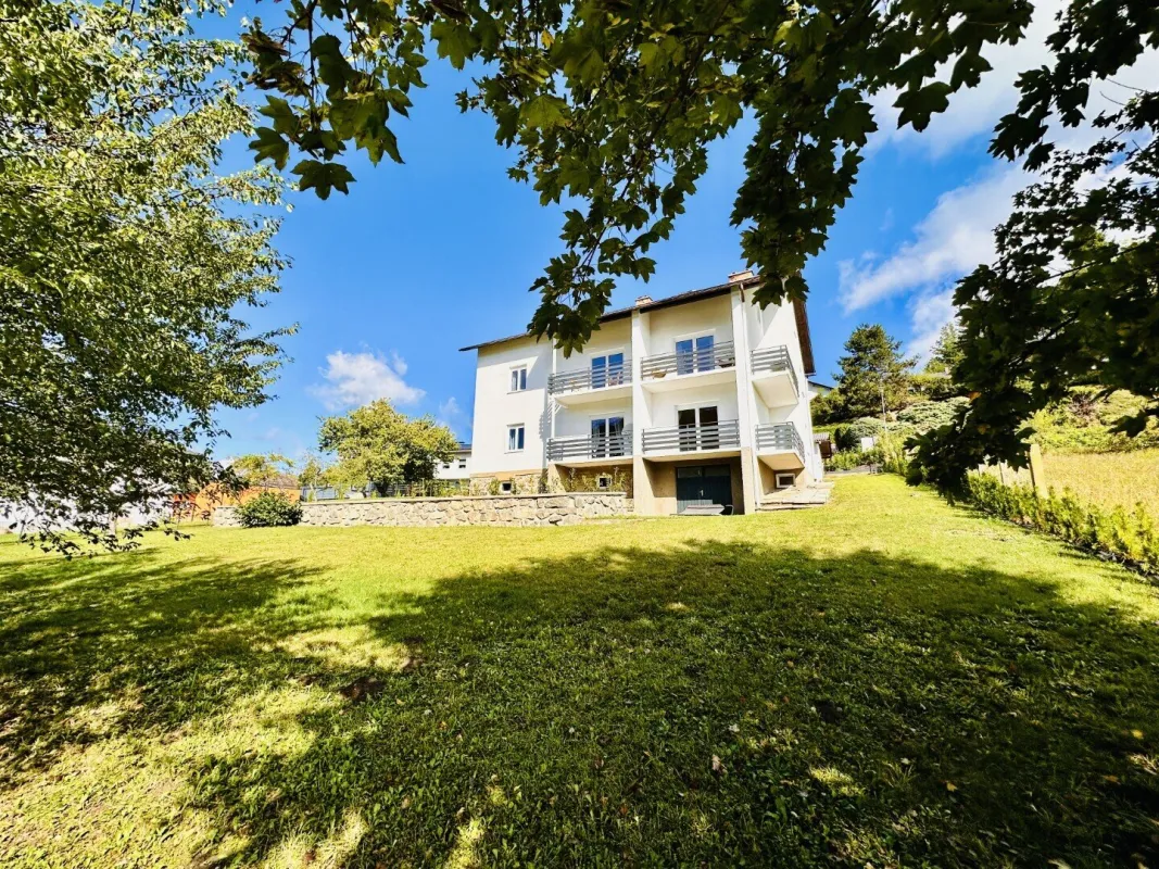 Großzügiges Ein-/Mehrfamilienhaus zum Kauf in Kirchschlag in der Buckligen Welt - Bild 1