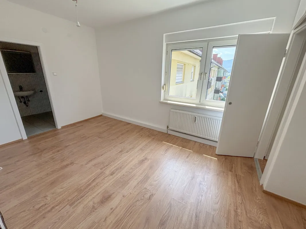 teilsaniert - provisionsfrei - unbefristet - Bild 1