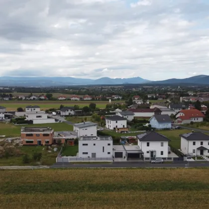 Den Traum eines eigenen Hauses einen weiteren Schritt näher kommen -  Eckrundstück in ruhiger Lage mit Grünblick - Bild 2