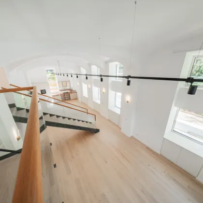 AUSSERGEWÖHNLICHE MAISONETTE mit LOFTCHARAKTER umgeben von TERRASSEN für Liebhaber individuellen Wohnens! - Bild 3
