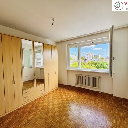 Gepflegte 2-Zimmer-Wohnung mit Loggia und KFZ-Stellplatz! - Bild 2