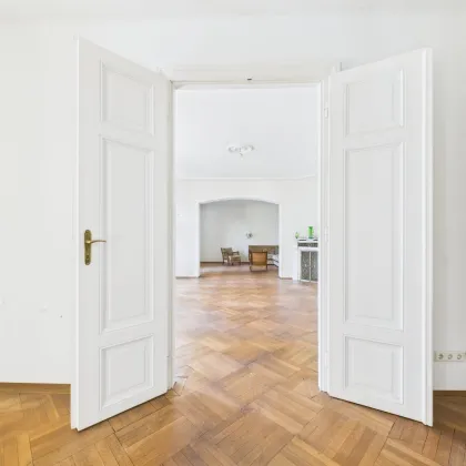 Ästhetische Villa mit charmanter Parkanlage in Hietzing - Bild 2